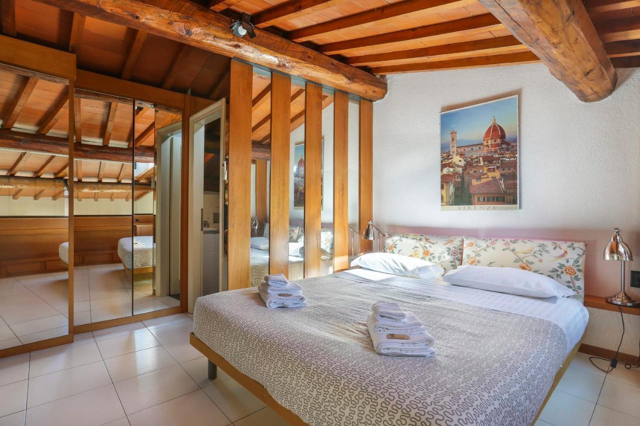 Palazzo Vecchio Penthouse - Hosted By Sweetstay Florence Exterior photo